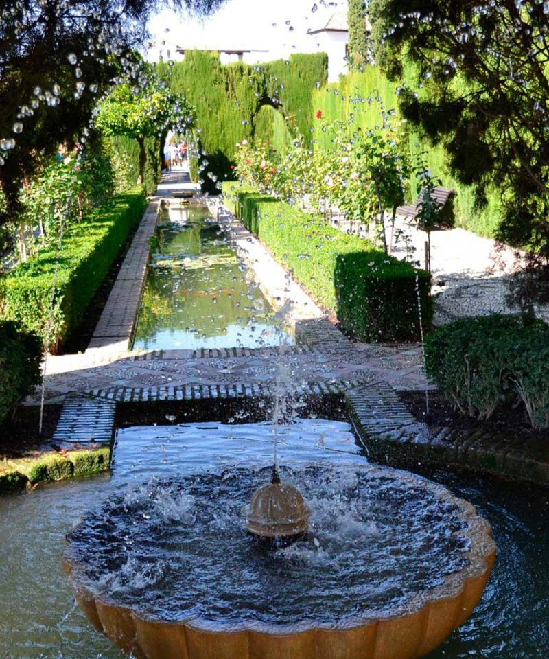 Visita a los jardines de la Alhambra de Granada